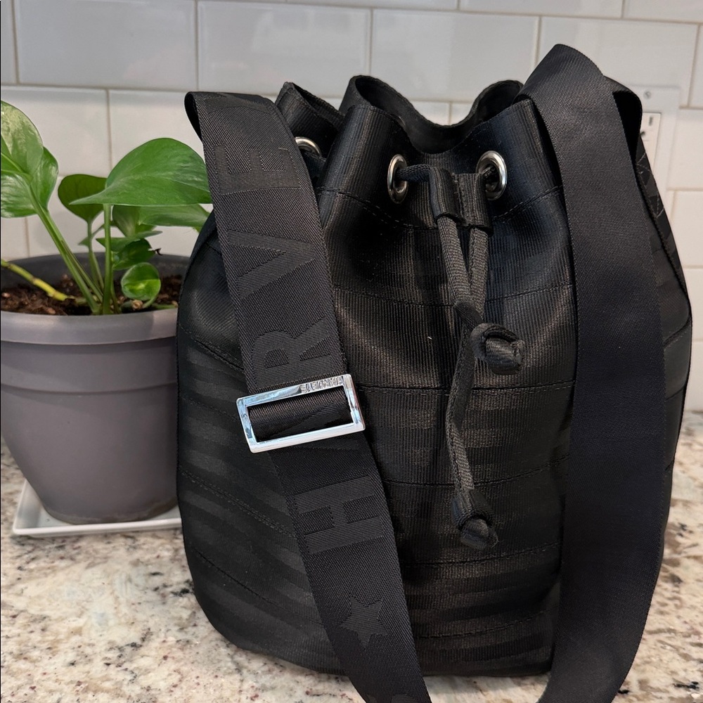 *Harveys Solid Black With Monogram Strap Berkley … - image 4